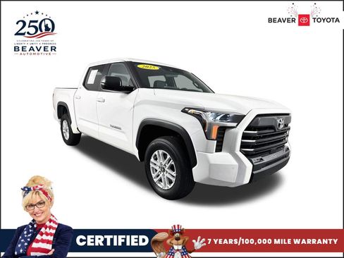 Used 2025 Toyota Tundra SR5 w/ SR5 Premium Package AWD/4WD image 1