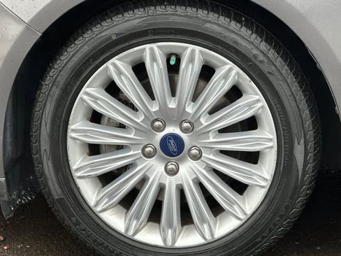 Used 2014 Ford Fusion SE image 23