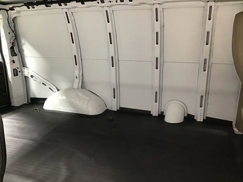 New 2025 Chevrolet Express 2500 w/ Driver Convenience Package image 10