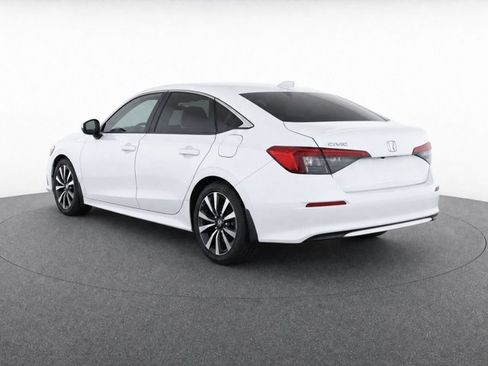 Used 2024 Honda Civic EX image 5