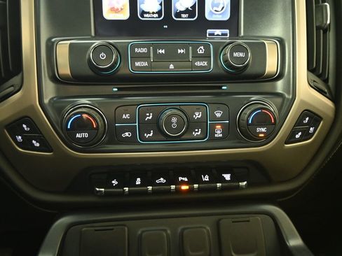 Used 2017 GMC Sierra 3500 Denali w/ Duramax Plus Package AWD/4WD image 28