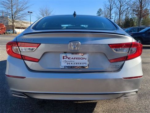 Used 2021 Honda Accord Sport image 5