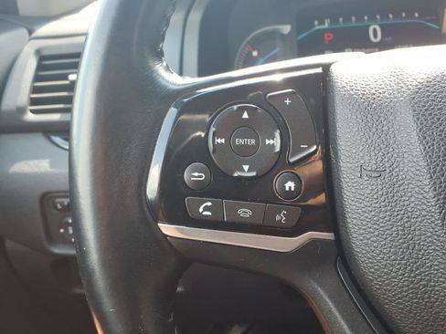 Used 2019 Honda Pilot Touring image 28