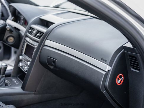 Used 2009 Pontiac G8 GXP RWD image 39
