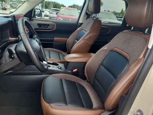 Used 2025 Ford Bronco Sport Outer Banks w/ Outer Banks Tech Package+ AWD/4WD image 19