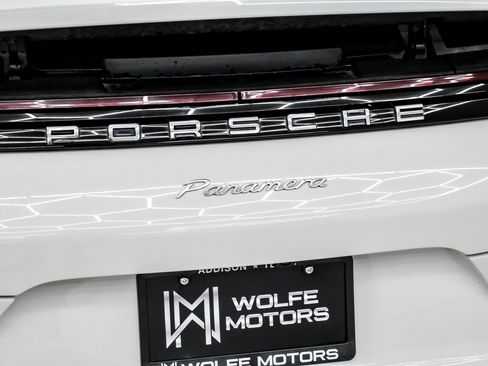 Used 2019 Porsche Panamera 4 image 48