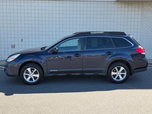 Used 2014 Subaru Outback 2.5i Limited w/ Moonroof Package image 4