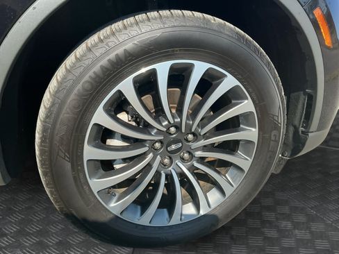 Used 2024 Lincoln Aviator Reserve w/ Elements Package Plus AWD/4WD image 14