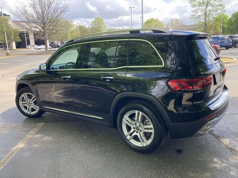 Used 2020 Mercedes-Benz GLB 250 image 4