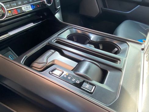 Used 2024 Ford F150 Lariat image 32