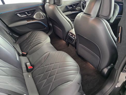Certified 2023 Mercedes-Benz EQS 580 4MATIC Sedan image 27