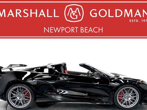 Used 2025 Chevrolet Corvette Z06 w/ Z07 Performance Package image 1