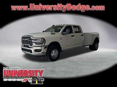 Used 2026 RAM 3500 Tradesman w/ Chrome Appearance Group A