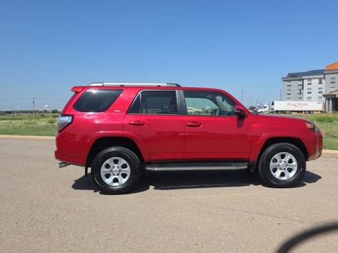 Used 2019 Toyota 4Runner SR5 Premium AWD/4WD image 5