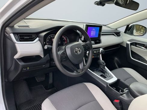 Used 2024 Toyota RAV4 XLE image 11
