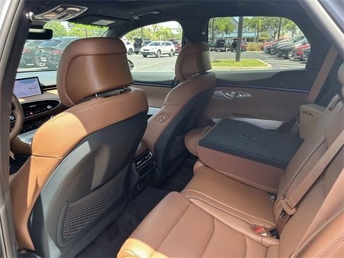 New 2026 Genesis GV70 2.5T Advanced image 20