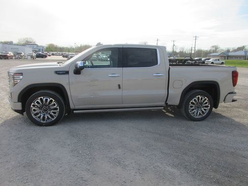 New 2026 GMC Sierra 1500 Denali Ultimate AWD/4WD image 10