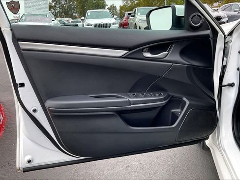 Used 2020 Honda Civic Sport image 23
