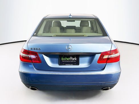 Used 2011 Mercedes-Benz E 350 Sedan image 7