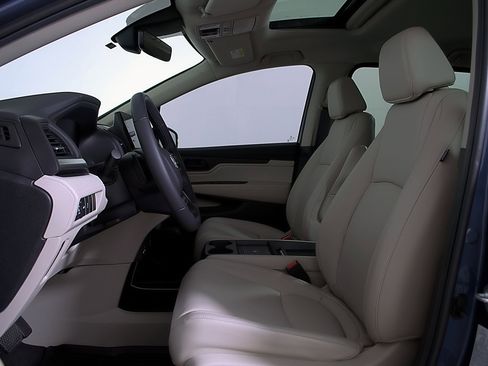 Used 2026 Honda Odyssey EX-L image 15