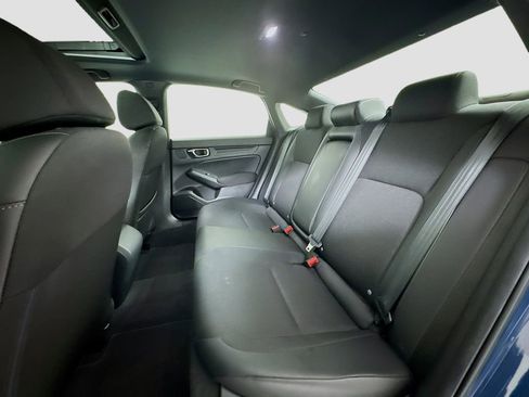 Used 2025 Honda Civic Sport image 19