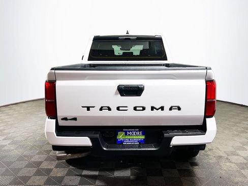 New 2026 Toyota Tacoma SR5 AWD/4WD image 7