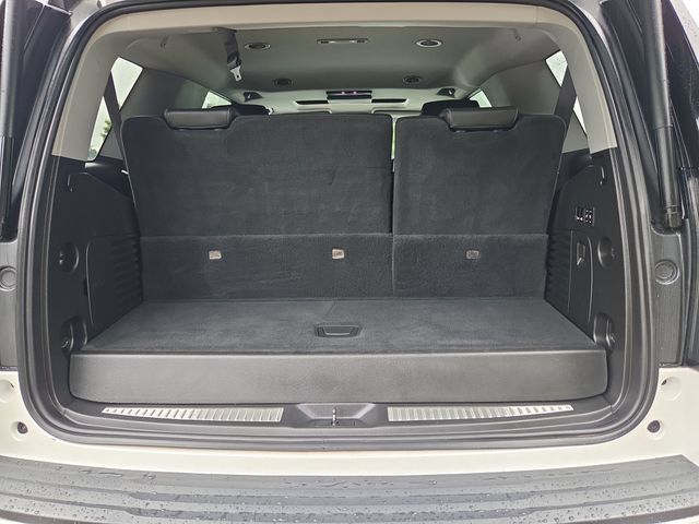 Used 2019 GMC Yukon SLT w/ Open Road Package AWD/4WD image 16