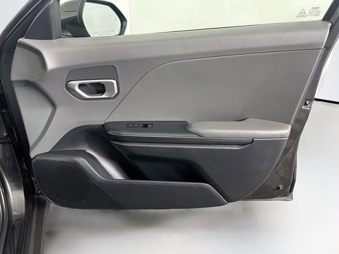Used 2025 Kia K4 LXS image 30