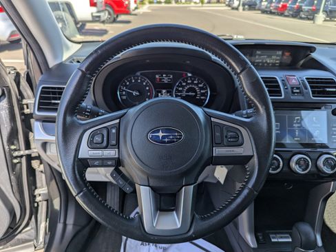 Used 2017 Subaru Forester 2.5i Limited AWD/4WD image 16