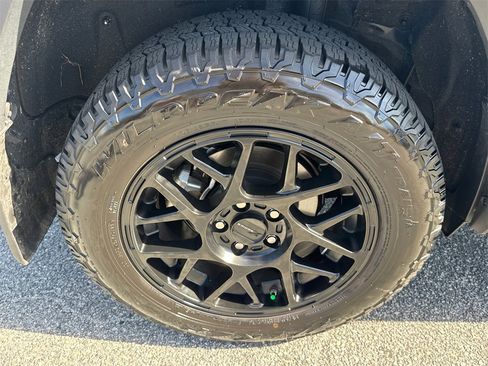 Used 2024 Toyota RAV4 XLE image 17