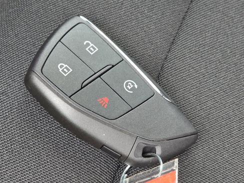 New 2026 Chevrolet Equinox EV LT image 16