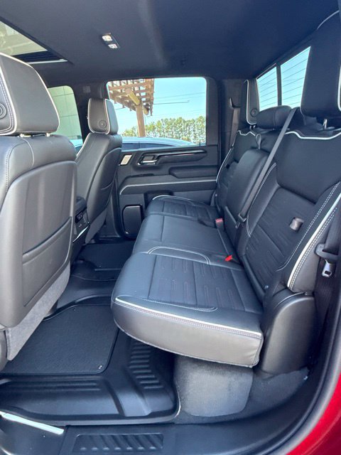 Used 2026 GMC Sierra 2500 AT4X AWD/4WD image 8