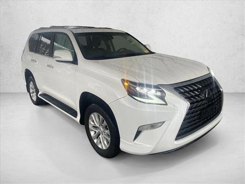 Used 2021 Lexus GX 460 image 3