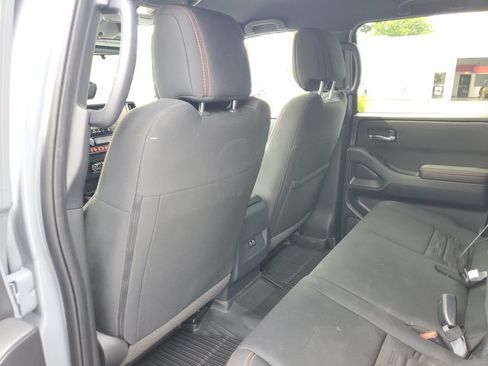 Certified 2025 Nissan Frontier PRO-4X w/ Interior Protection Package AWD/4WD image 29