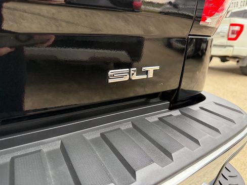 Used 2017 GMC Sierra 1500 SLT image 9