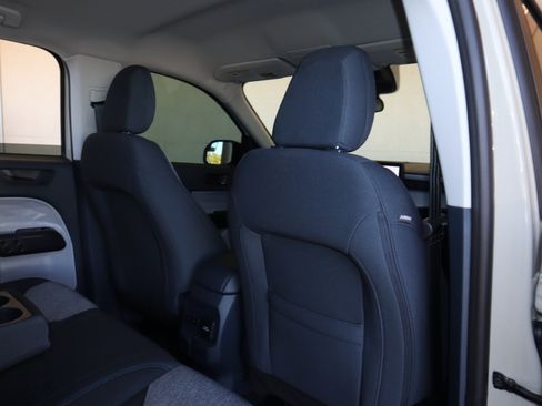 New 2025 Ford Maverick XLT w/ XLT Luxury Package image 42