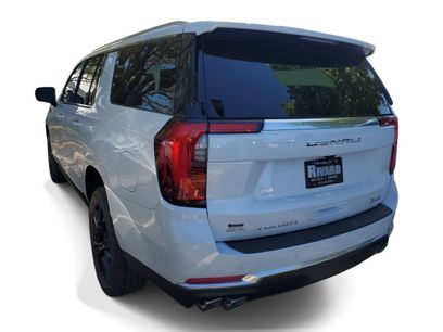 New 2026 GMC Yukon XL Denali w/ Sun & Power Step Package