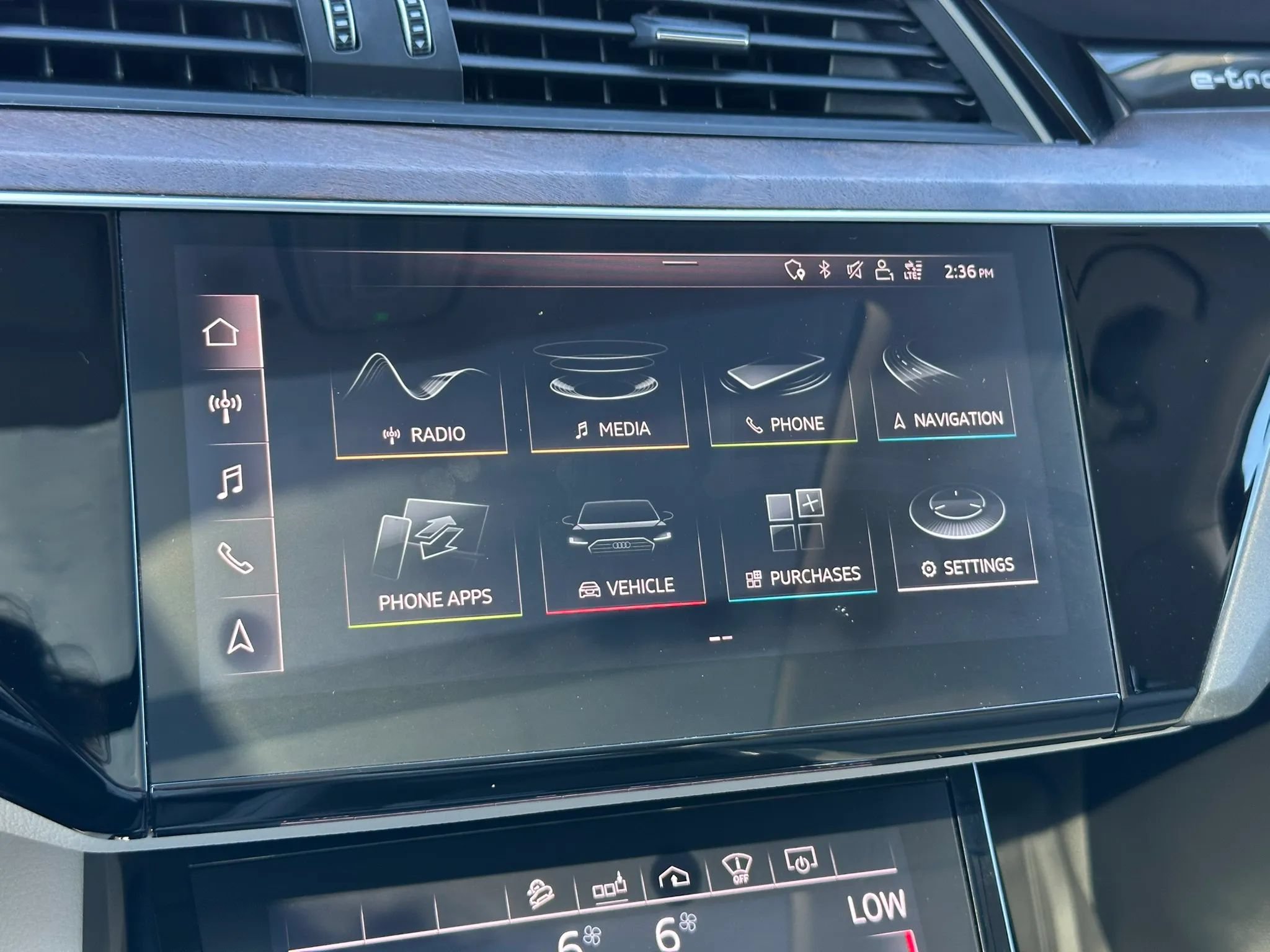 Used 2019 Audi e-tron Prestige AWD/4WD image 66