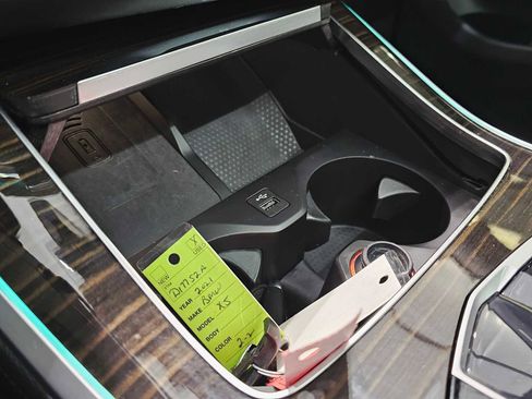 Used 2021 BMW X5 xDrive40i w/ Premium Package image 19