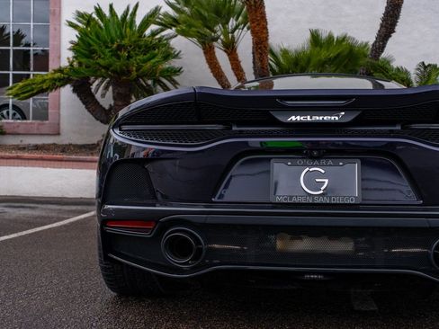 Used 2023 McLaren GT image 30