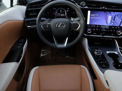 New 2026 Lexus RZ 350e 2WD image 18