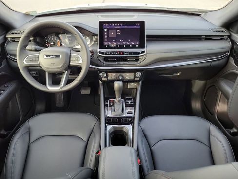 New 2026 Jeep Compass Limited AWD/4WD image 16