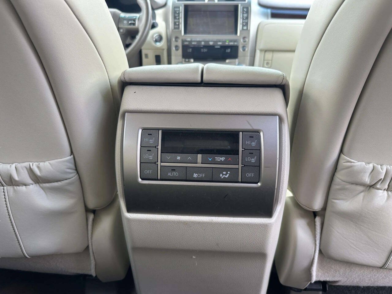 Used 2014 Lexus GX 460 w/ Premium Package AWD/4WD image 17