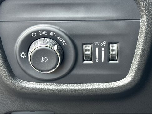 Certified 2022 Jeep Grand Cherokee Trailhawk w/ ADV Protech Group II image 15