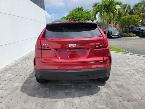 Used 2024 Cadillac XT4 Luxury FWD image 5