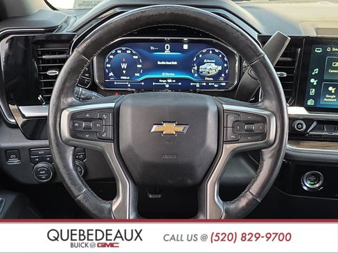 Used 2022 Chevrolet Silverado 1500 LT image 13