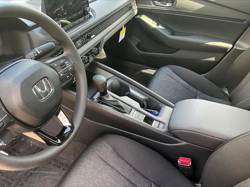 New 2025 Honda Accord SE image 14