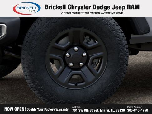 Used 2026 Jeep Gladiator Sport AWD/4WD image 9