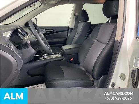Used 2020 Nissan Pathfinder S image 17