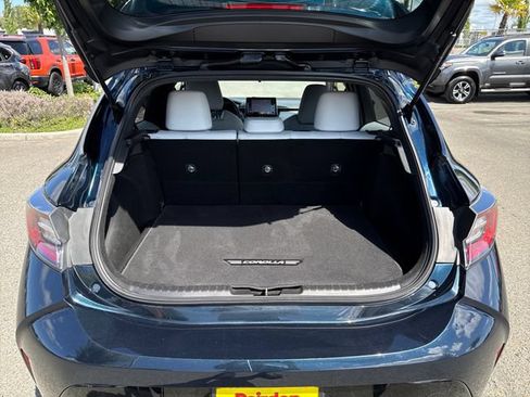 Used 2021 Toyota Corolla XSE w/ Carpet Mat Package (TMS) FWD image 17